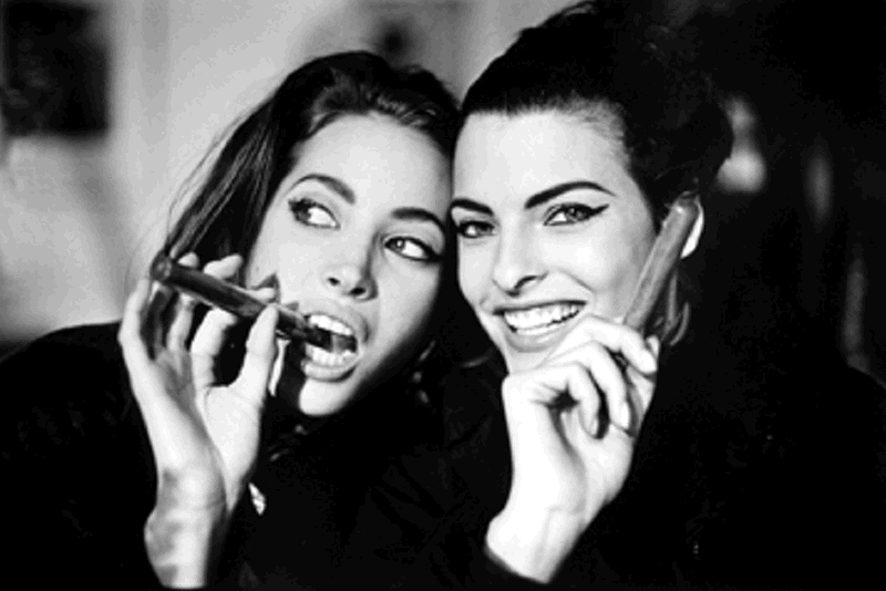 Arthur Elgort - Linda Evangelista & Christie Turligton