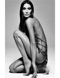 Philippe Robert - Carla à Genoux, Harper's Bazaar 1992