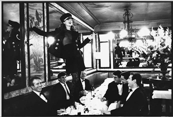 Arthur Elgort - Kate Moss at Cafe Lipp