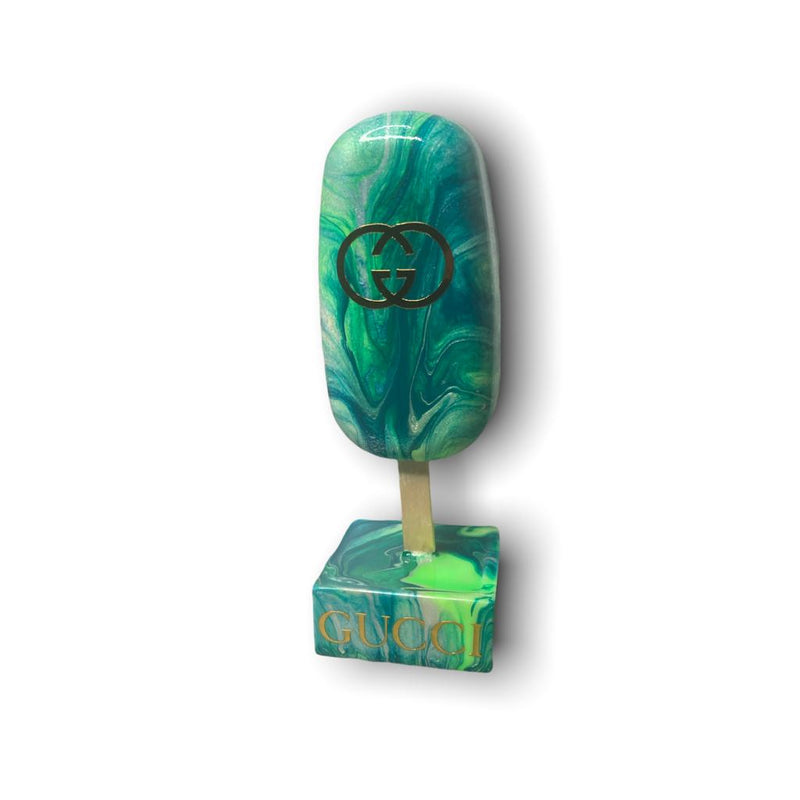 Mahelle - ICE CREAM designer's Hommage