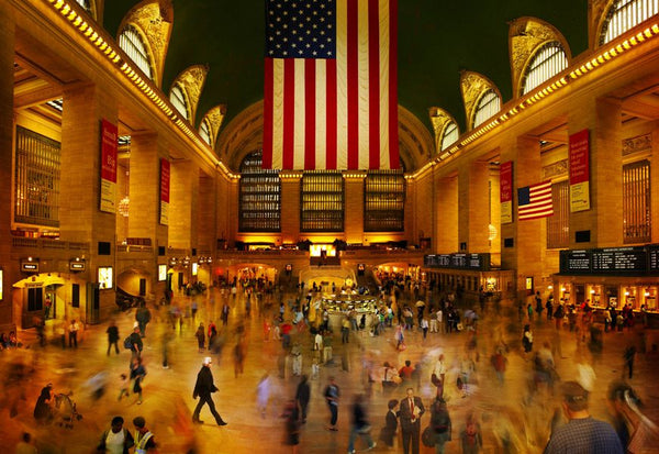 Simon Procter - Lagerfeld at Grand Central NYC  -Editorial for Harper's Bazaar 2006